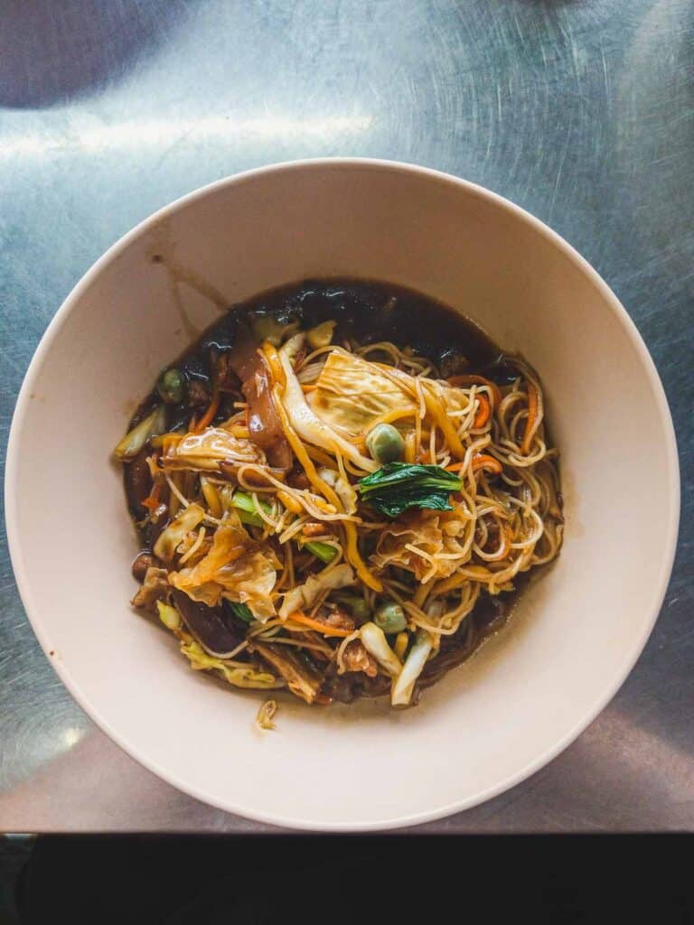top down photo of Hokkien mee